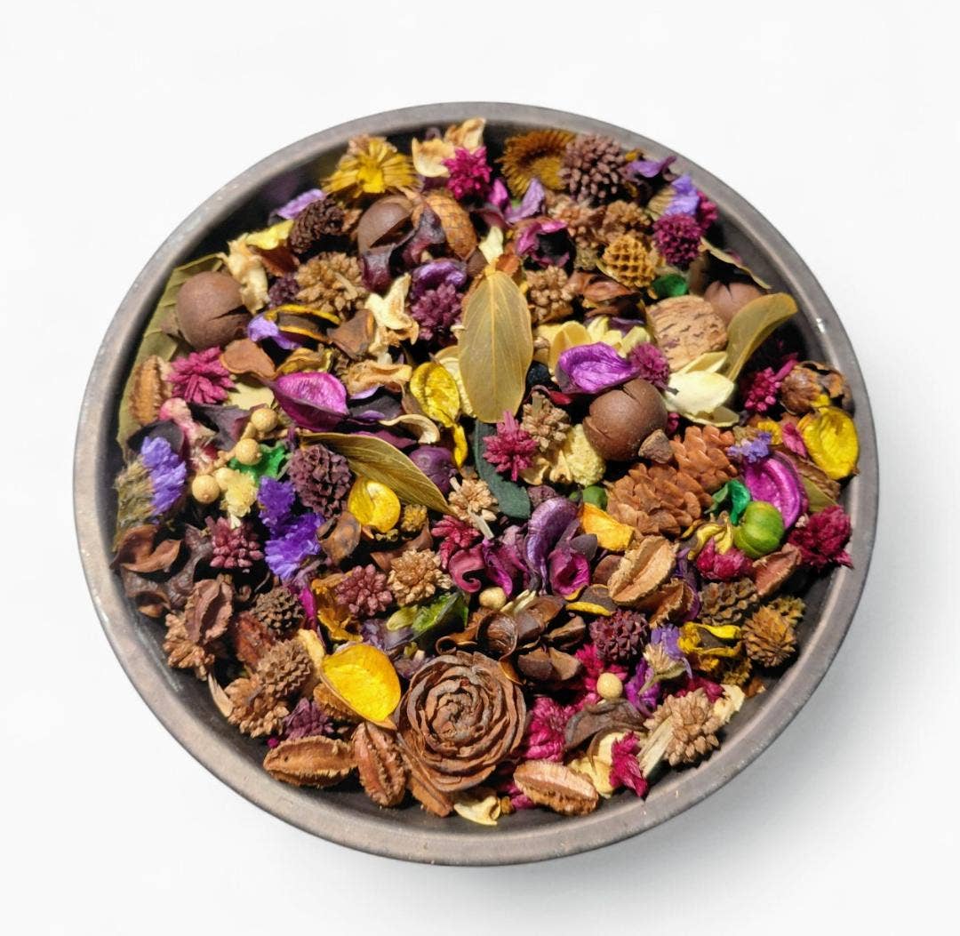 Lemon Lavender Handcrafted Botanical Potpourri - Styling